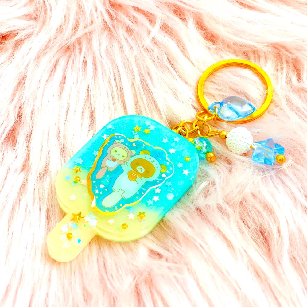 🌟 Rilakkuma Resin Keychain 🌟